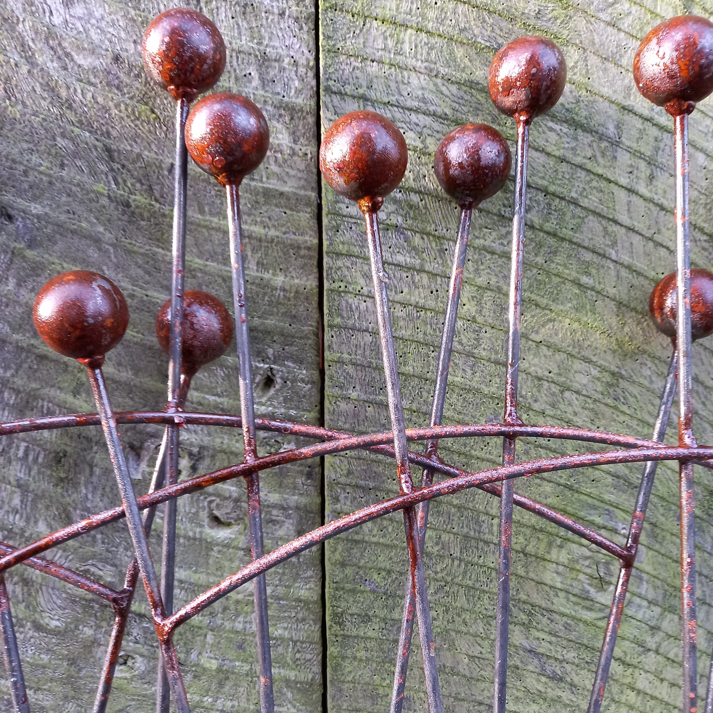 Trellis Fan Shape Rust