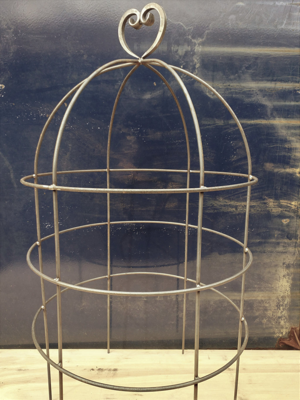 Lobster Pot Plant Frame Heart Top