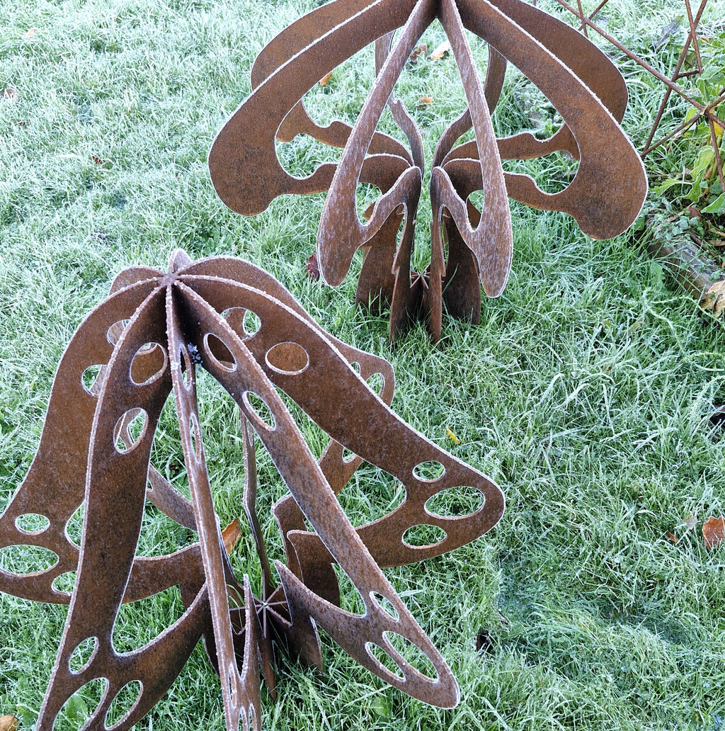 Rusty Toadstool Sculpture