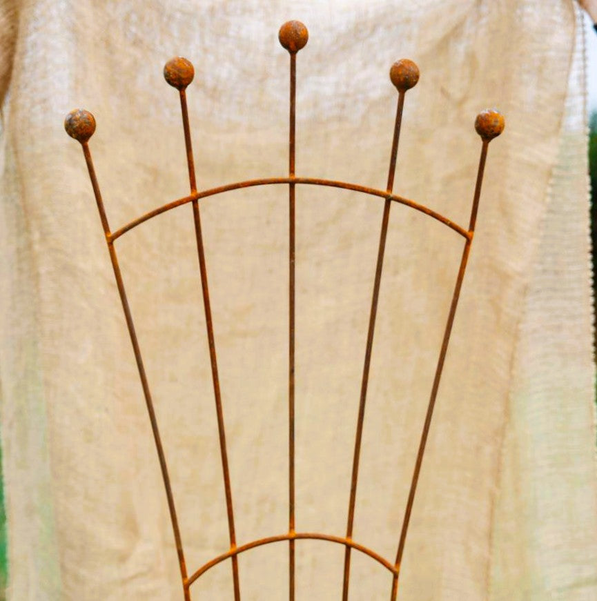 Trellis Fan Shape Rust